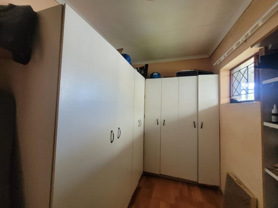 3 Bedroom Property for Sale in Levallia Western Cape